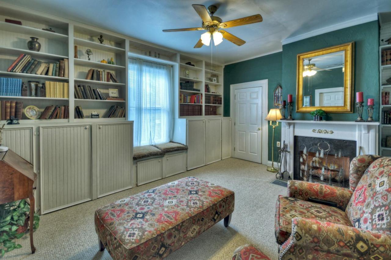 Blue Ridge Inn Bed And Breakfast Екстер'єр фото