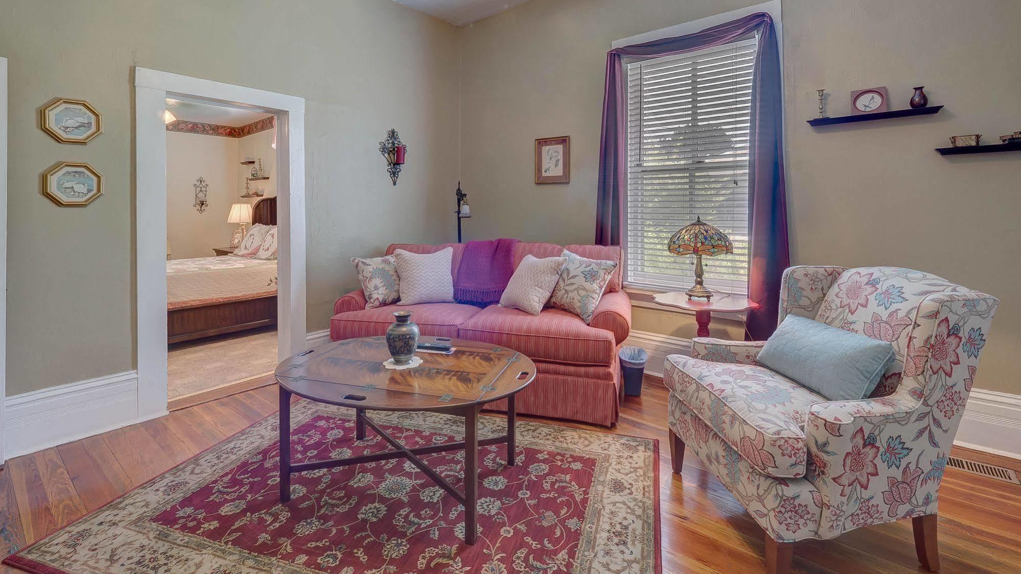 Blue Ridge Inn Bed And Breakfast Екстер'єр фото