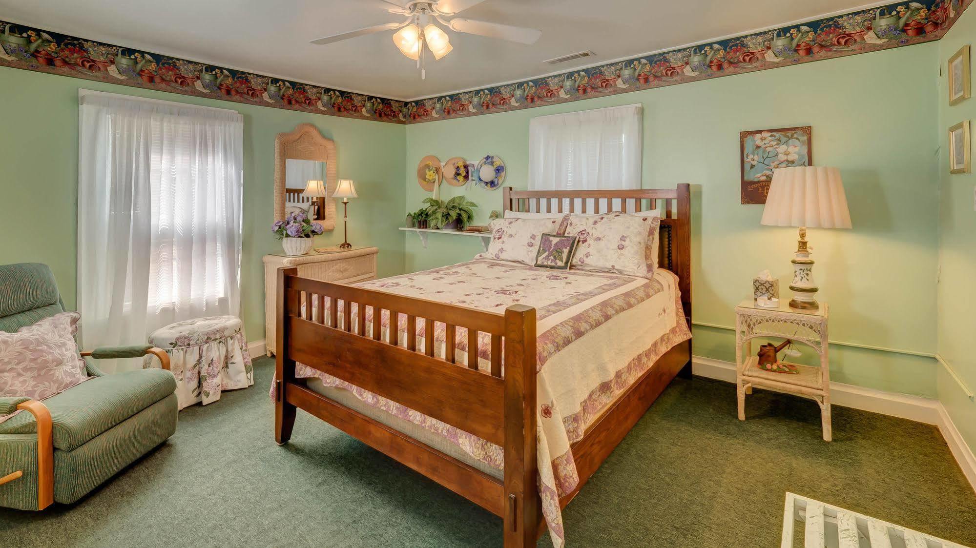 Blue Ridge Inn Bed And Breakfast Екстер'єр фото